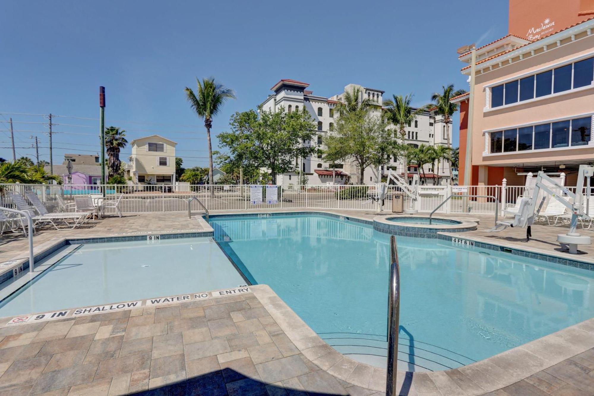 Madeira Bay Resort I 1504 セント・ピート・ビーチ エクステリア 写真
